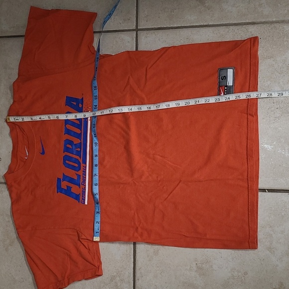 Nike Loose Fit NCAA University Of Florida Gators Football Mens Tshirt Small - Picture 4 of 8